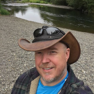 Meet your Posher, Ian